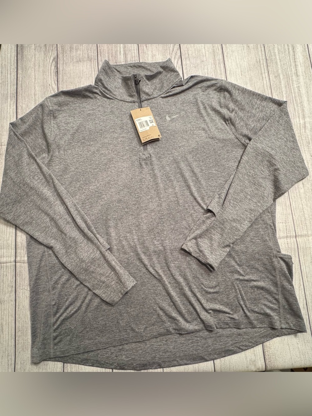Nike Women's Gray Long-Sleeve Quarter-Zip Top